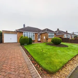 Charming Coastal Cayton